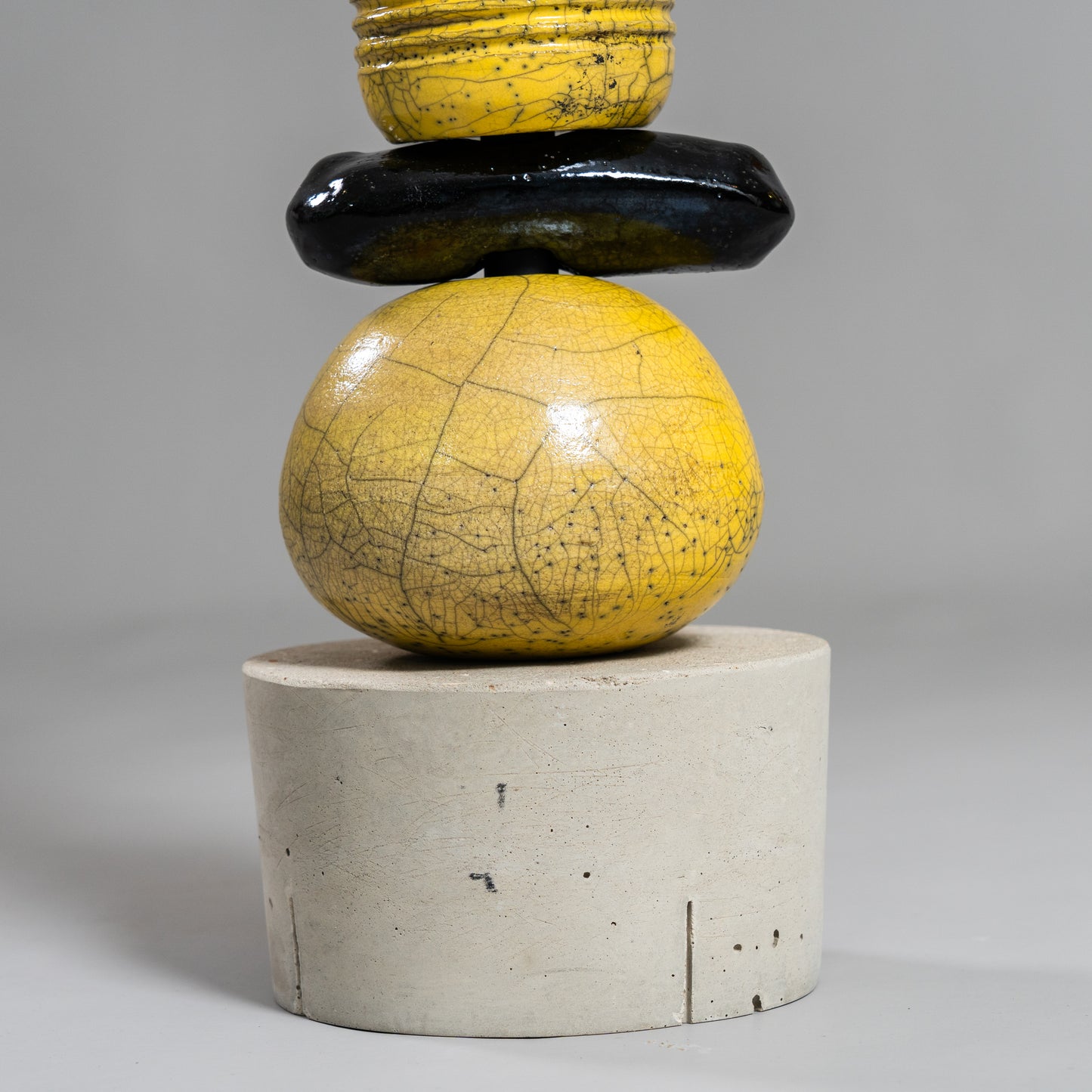 Totem - Black and Yellow